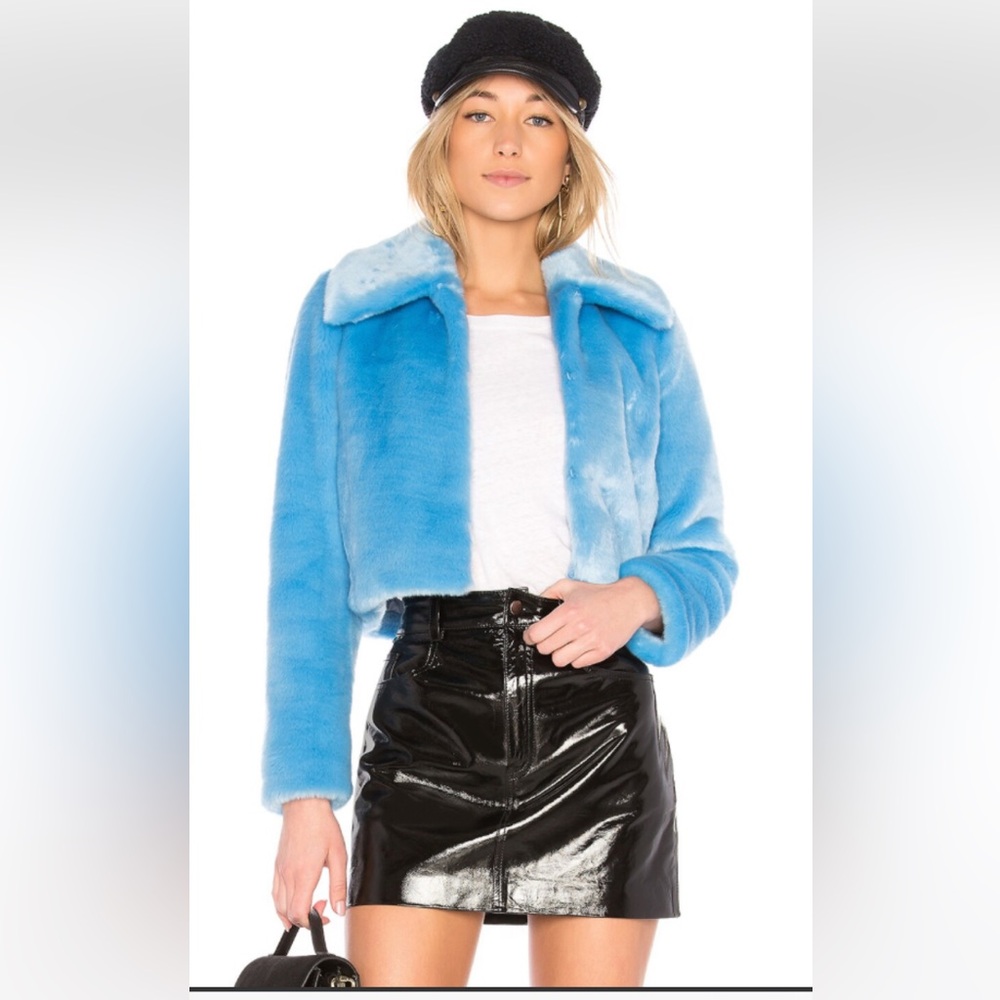 NWT‎ Revolve Eaves Women’s Small Dylan coat Faux Fur Cropped Jacket Blue Aqua